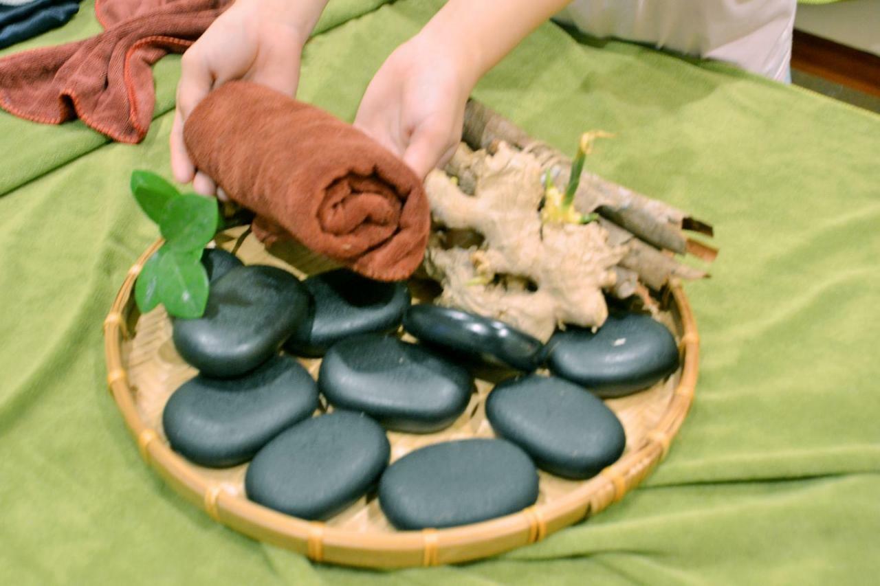 Hanh Nguyen Gems Hotel And Spa Дананг Екстериор снимка
