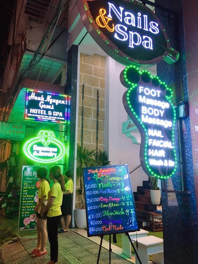 Hanh Nguyen Gems Hotel And Spa Дананг Екстериор снимка